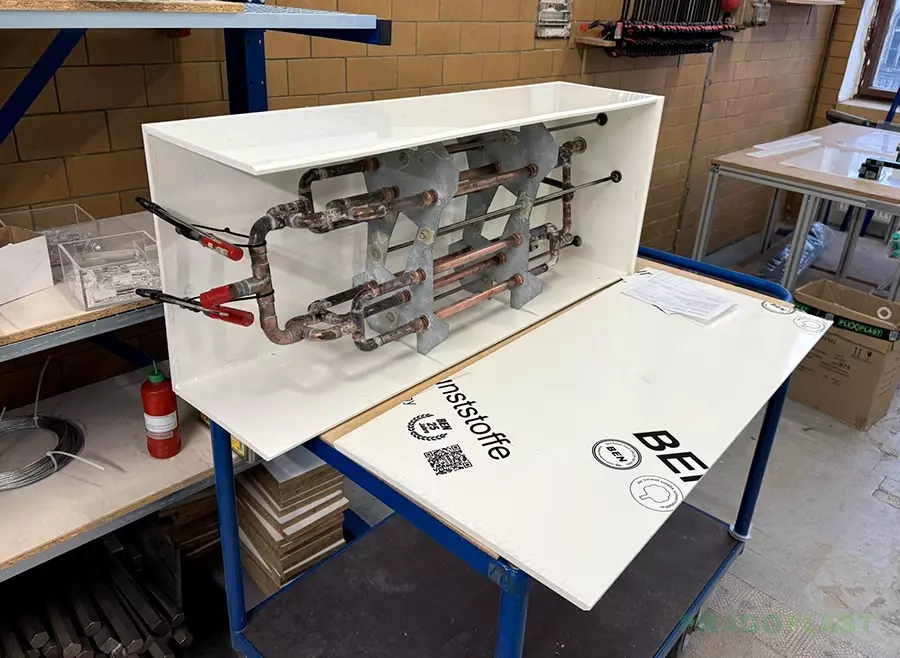 Svařovaná průmyslová nádrž