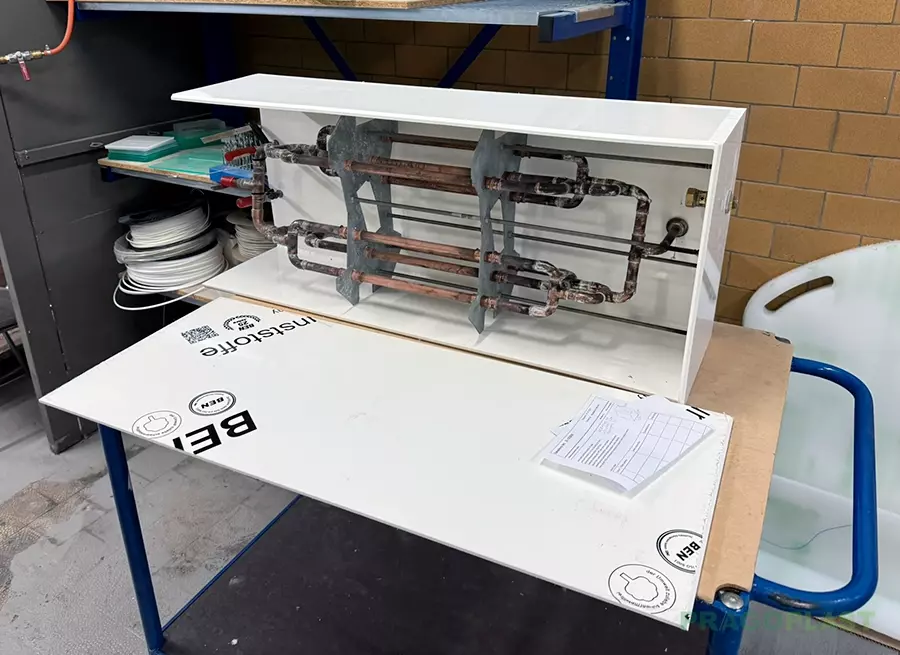 Svařovaná konstrukční nádrž