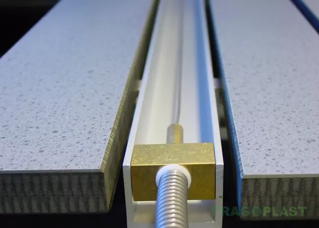 Nahřívací reflektor